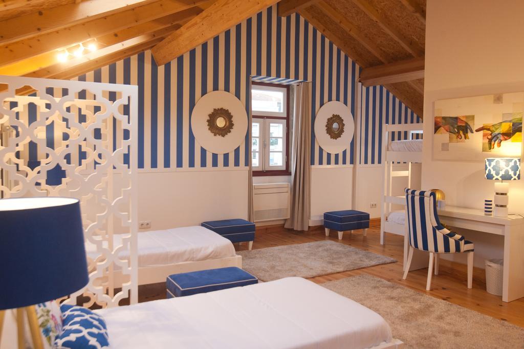 Five Senses Hostel โกอิมบรา ภายนอก รูปภาพ